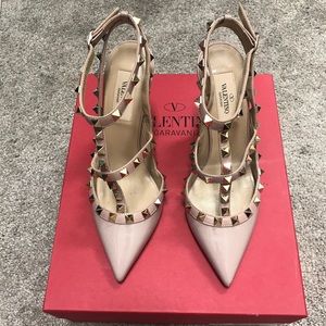 Valentino Rockstud Pumps